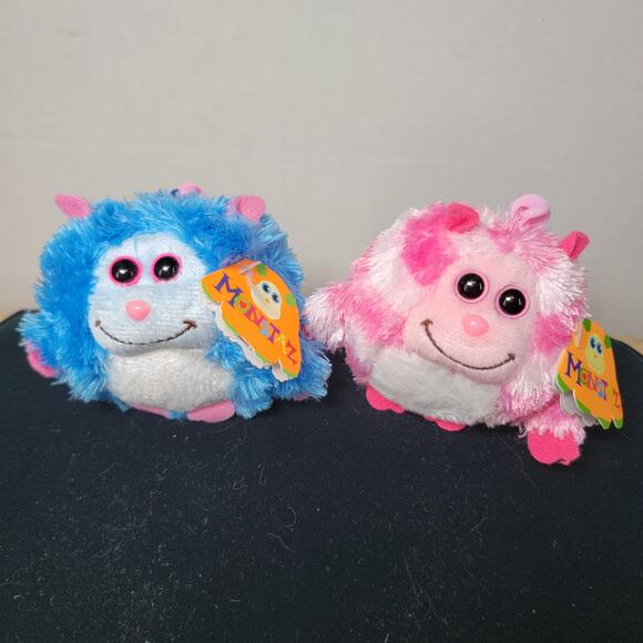 Set of 2 TY Monstaz Mini Clips: Blue Jerry w/ Tag & Pink Roxy w/ Tag - Picture 1 of 3